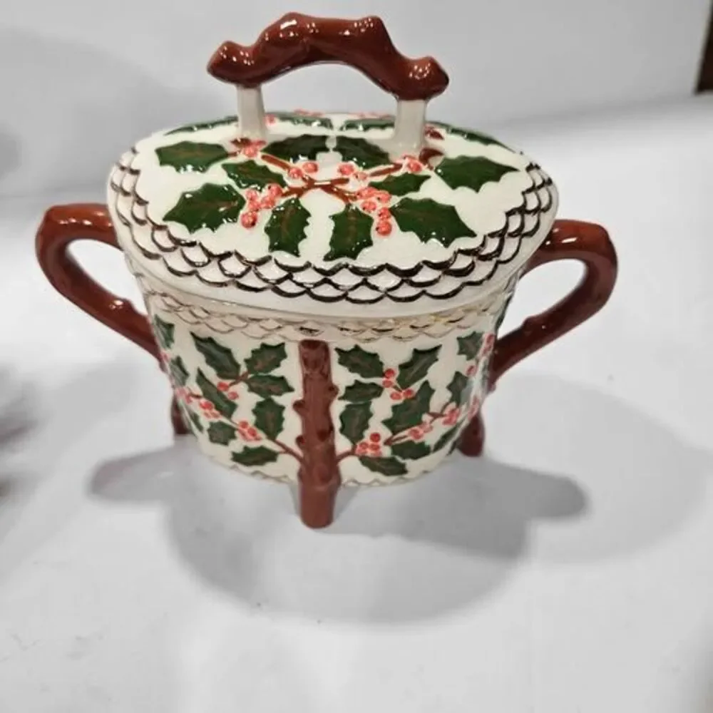 Christmas Holly Creamer and Sugar Bowl Set